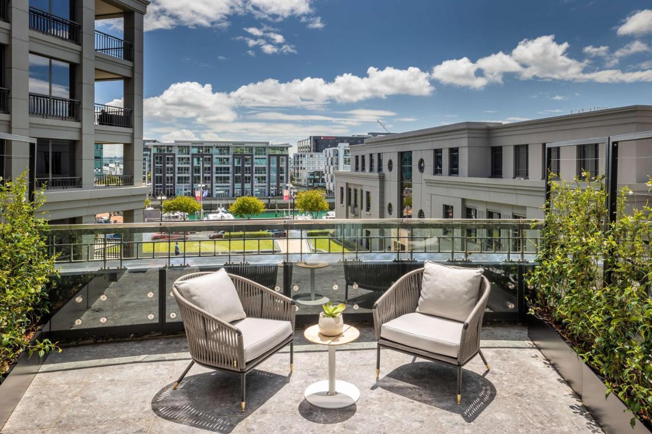 Hotel QT Auckland Exterior foto The Park